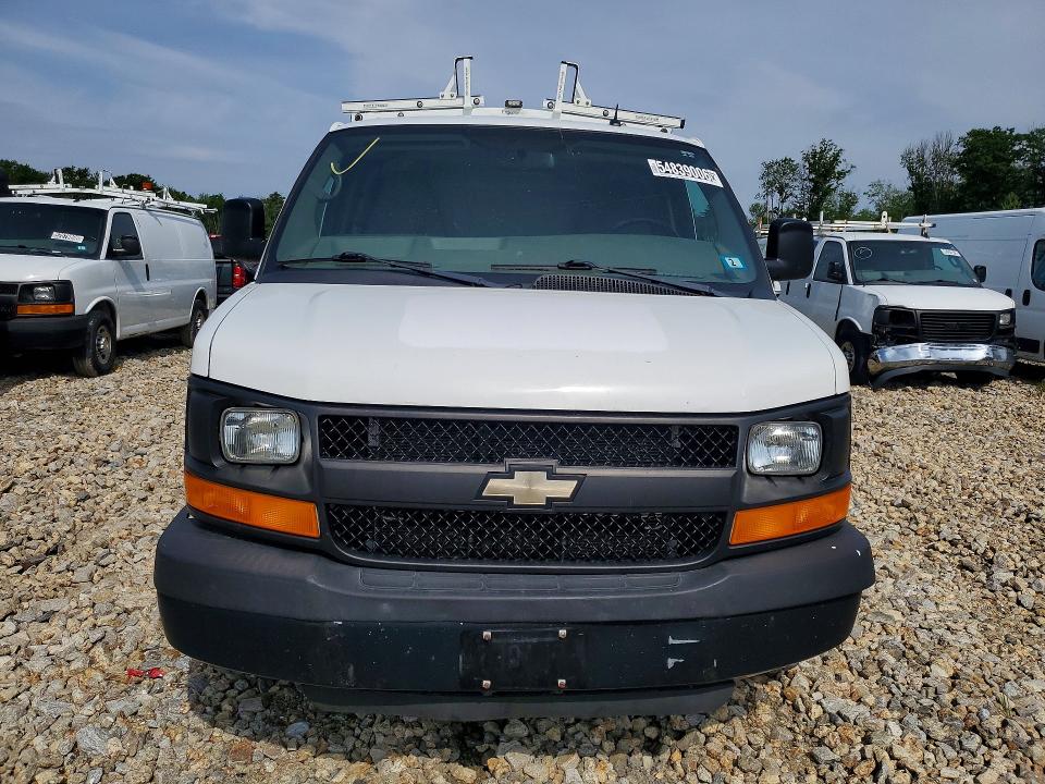 54839006 :رقم المزاد ، 1GCWGFCFXF1167607 vin ، 2015 Chevrolet Express G2500 مزاد بيع