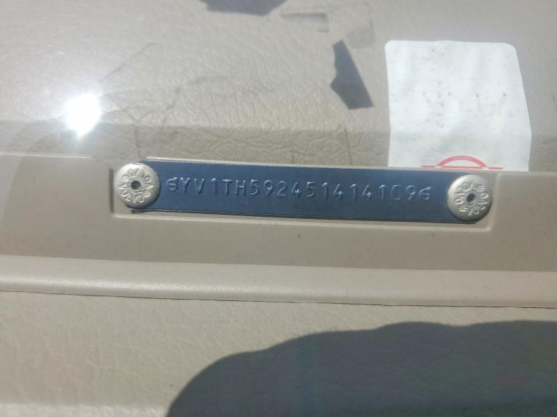 58744156 :رقم المزاد ، YV1TH592451414109 vin ، 2005 Volvo S80 مزاد بيع