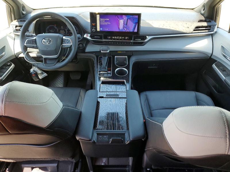 57594026 :رقم المزاد ، 5TDDSKFC0SS178872 vin ، 2025 Toyota Sienna مزاد بيع