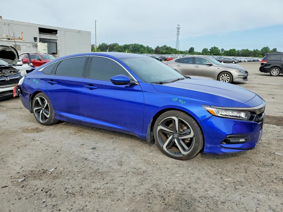 Aukcja sprzedaży 2018 Honda Accord, vin: 1HGCV1F37JA174764, numer aukcji: 58630756