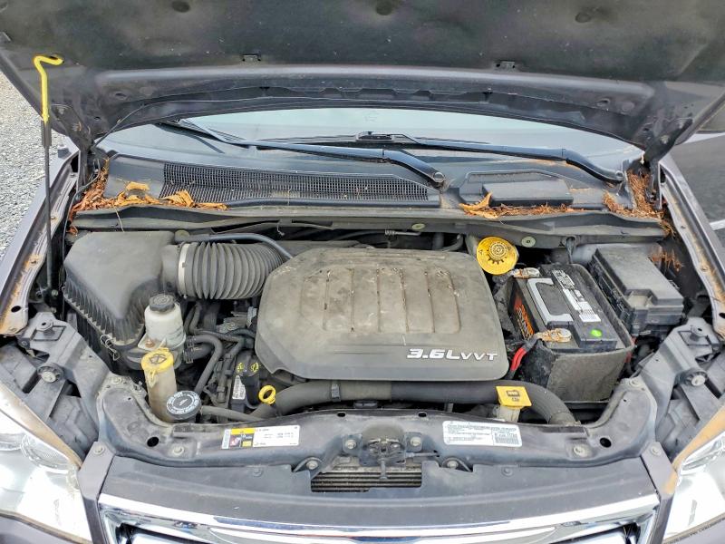 Продажа на аукционе авто 2015 Chrysler Town & Country, vin: 2C4RC1BG4FR655369, номер лота: 55918516