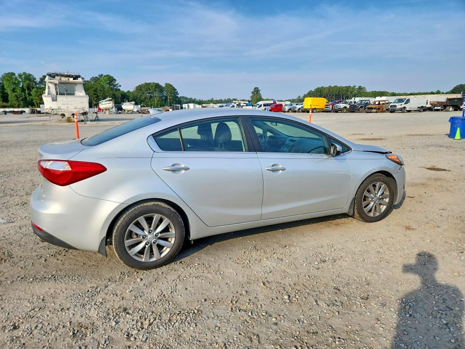 Продажа на аукционе авто 2015 Kia Forte, vin: KNAFX4A89F5284156, номер лота: 54991856