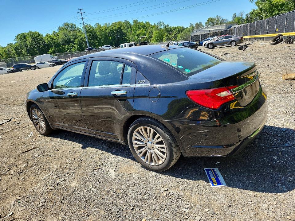 Продажа на аукционе авто 2013 Chrysler 200, vin: 1C3CCBCG2DN683504, номер лота: 55770306