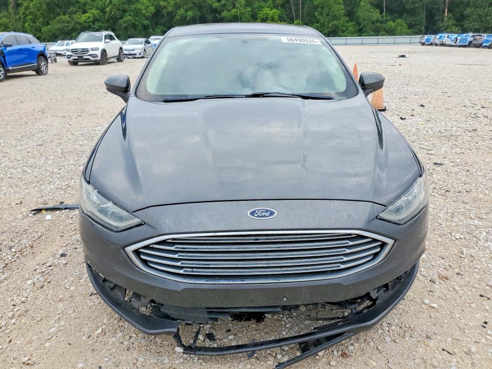 56490626 :رقم المزاد ، 3FA6P0G71HR273748 vin ، 2017 Ford Fusion مزاد بيع