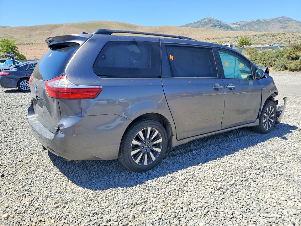Продажа на аукционе авто 2020 Toyota Sienna, vin: 5TDDZ3DC5LS232480, номер лота: 55474756