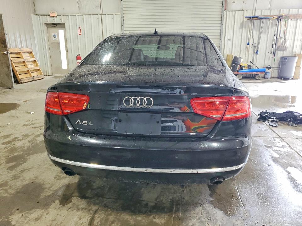 2013 Audi A8 მანქანა იყიდება აუქციონზე, vin: WAURGAFD8DN000675, აუქციონის ნომერი: 57200076