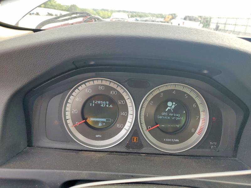 2013 Volvo S60 მანქანა იყიდება აუქციონზე, vin: YV1902FH6D2183280, აუქციონის ნომერი: 57824846