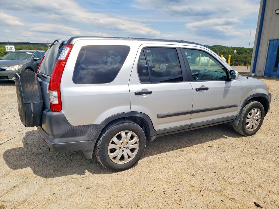 57207196 :رقم المزاد ، SHSRD78875U328838 vin ، 2005 Honda Cr-v مزاد بيع