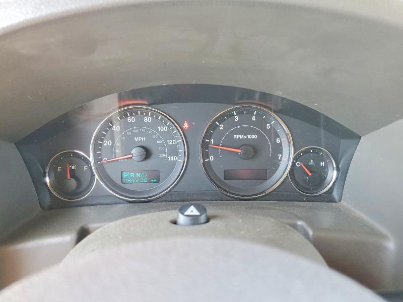 2006 Jeep Commander მანქანა იყიდება აუქციონზე, vin: 1J8HG58N46C246450, აუქციონის ნომერი: 55686156