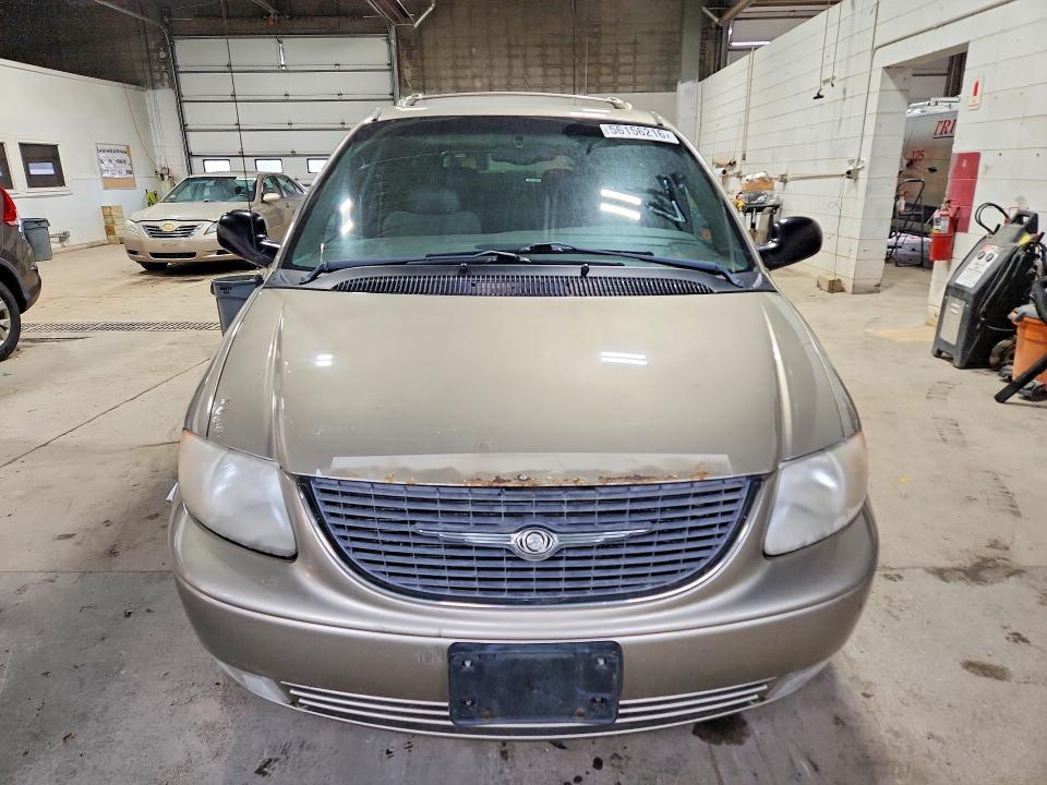 Продажа на аукционе авто 2002 Chrysler Town & Country, vin: 2C8GP64L02R525679, номер лота: 56156216
