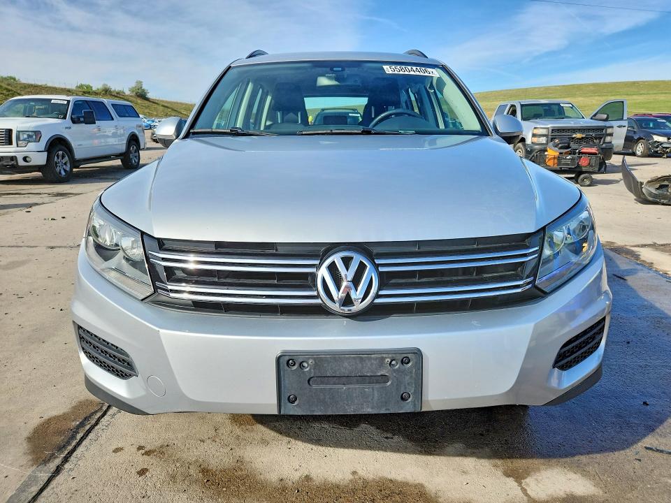 2017 Volkswagen Tiguan მანქანა იყიდება აუქციონზე, vin: WVGBV7AX7HW512325, აუქციონის ნომერი: 55804406
