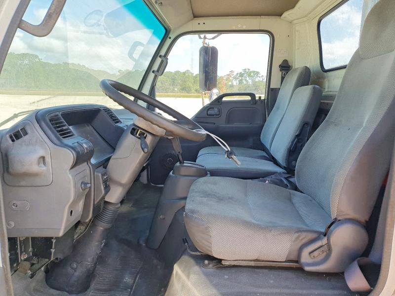 58488316 :رقم المزاد ، 4KLB4B1U04J800078 vin ، 2004 Isuzu Npr مزاد بيع