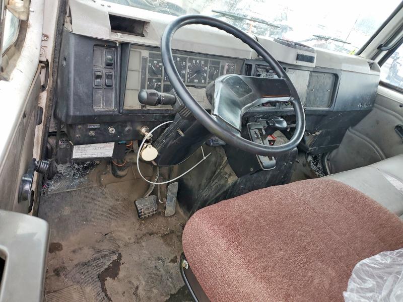 Продаж на аукціоні авто 2001 International 4000, vin: 1HTSDAAN11H336842, номер лоту: 56535476