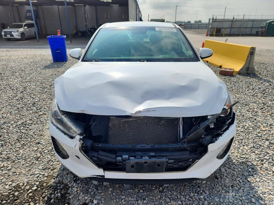 2018 Hyundai Elantra Gt მანქანა იყიდება აუქციონზე, vin: KMHH35LE8JU068373, აუქციონის ნომერი: 58595036