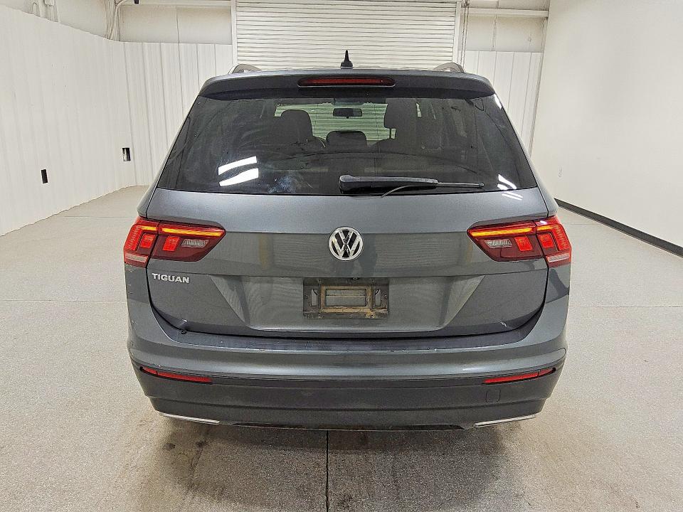2020 Volkswagen Tiguan მანქანა იყიდება აუქციონზე, vin: 3VV1B7AX4LM043455, აუქციონის ნომერი: 50091216