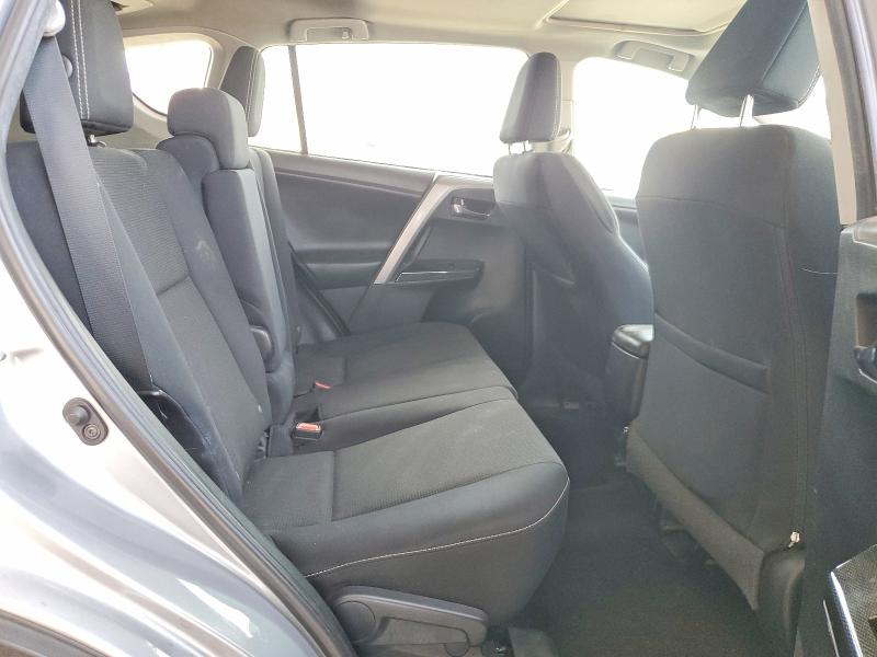 Aukcja sprzedaży 2018 Toyota Rav4, vin: 2T3RFREV8JW730458, numer aukcji: 55576176