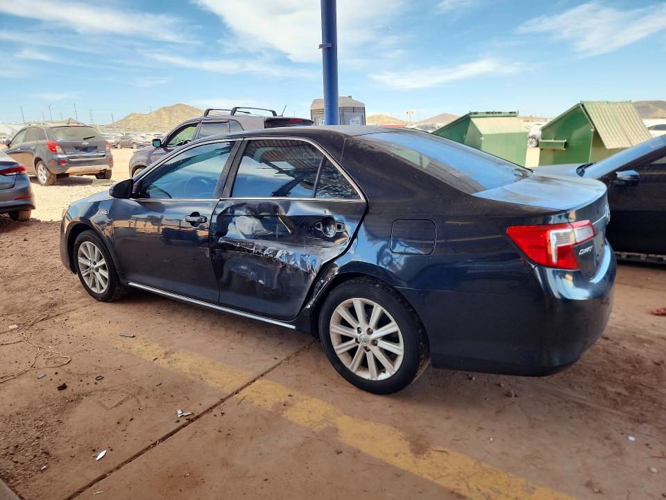 56282656 :رقم المزاد ، 4T1BD1FK1DU077305 vin ، 2013 Toyota Camry Hybrid مزاد بيع