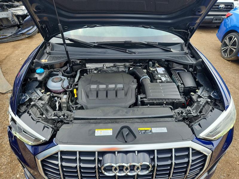 56296986 :رقم المزاد ، WA1EECF31S1084024 vin ، 2025 Audi Q3 مزاد بيع