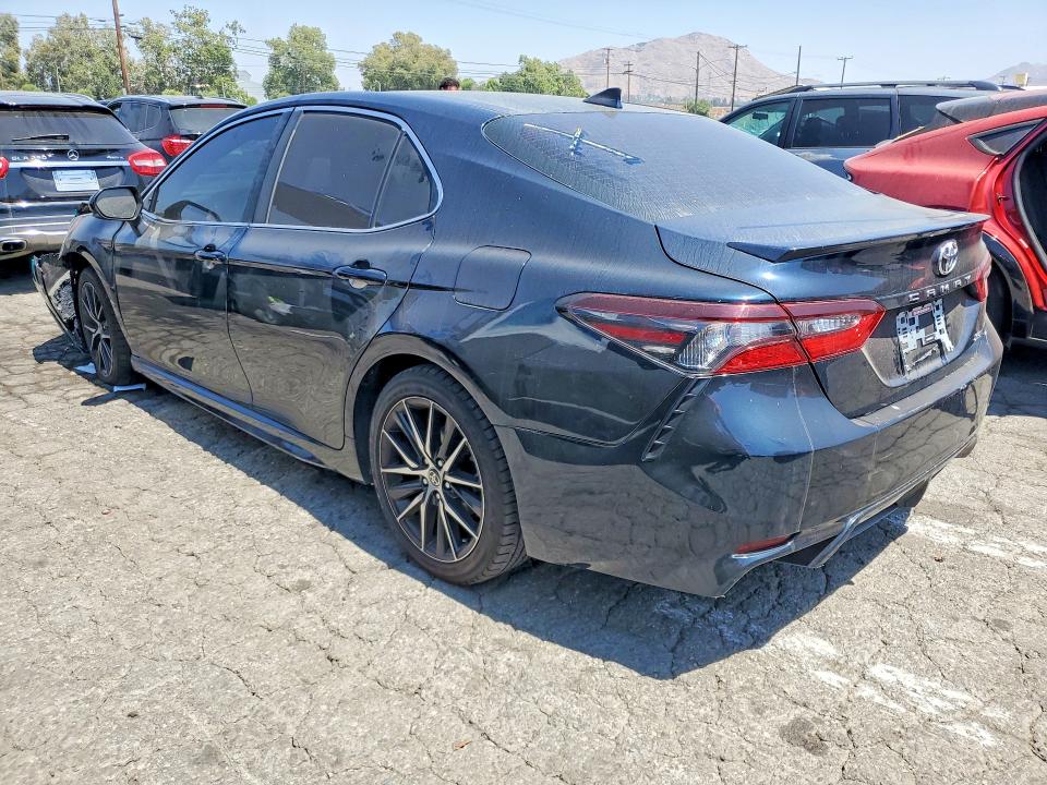 Продажа на аукционе авто 2021 Toyota Camry, vin: 4T1T11AK3MU568463, номер лота: 58100936