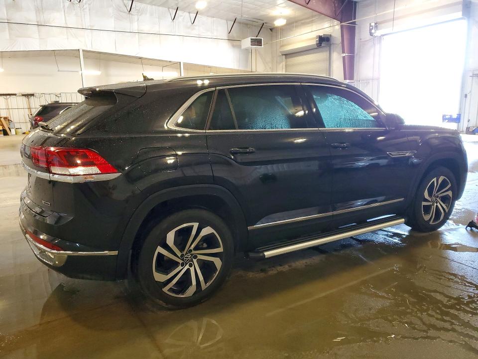 2021 Volkswagen Atlas Cross Sport მანქანა იყიდება აუქციონზე, vin: 1V2TE2CA6MC203329, აუქციონის ნომერი: 55618646