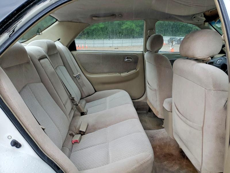 56507036 :رقم المزاد ، 1YVGF22C9Y5130870 vin ، 2000 Mazda 626 مزاد بيع