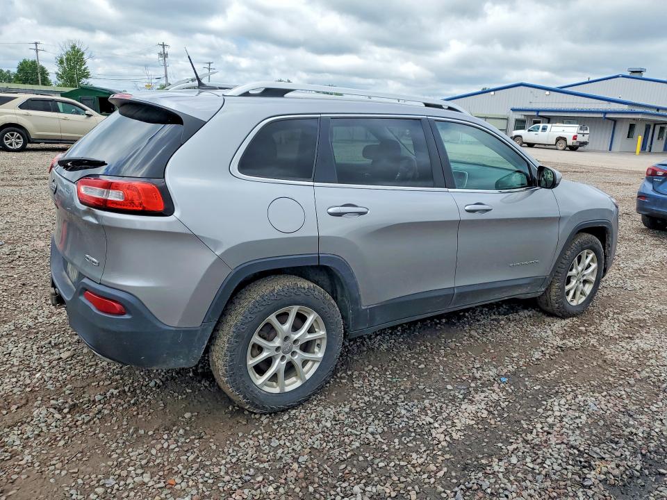 58183666 :رقم المزاد ، 1C4PJMCS4FW660161 vin ، 2015 Jeep Cherokee مزاد بيع