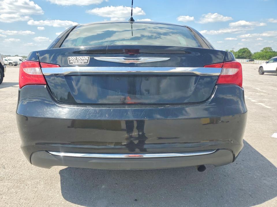56074106 :رقم المزاد ، 1C3CCBAB6EN122957 vin ، 2014 Chrysler 200 مزاد بيع