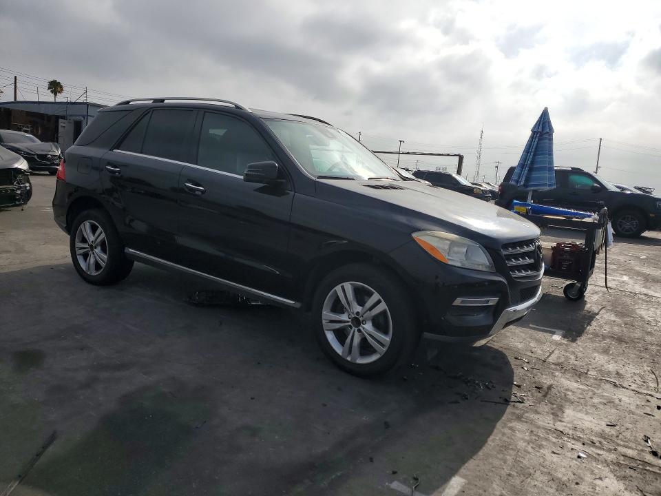 58044486 :رقم المزاد ، 4JGDA5JB8DA141471 vin ، 2013 Mercedes-benz Ml مزاد بيع