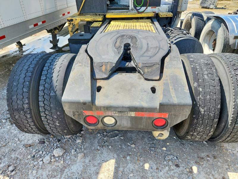 57221496 :رقم المزاد ، 324440 vin ، 2010 Kalmar Construction Equipment مزاد بيع