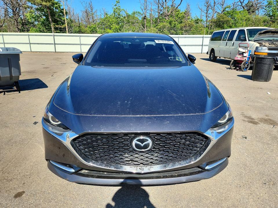56165526 :رقم المزاد ، JM1BPBAY5M1316692 vin ، 2021 Mazda 3 مزاد بيع
