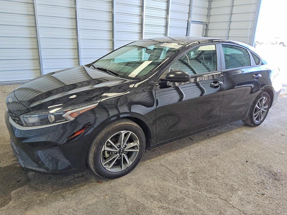 2023 Kia Forte მანქანა იყიდება აუქციონზე, vin: 3KPF24AD0PE622063, აუქციონის ნომერი: 55706176