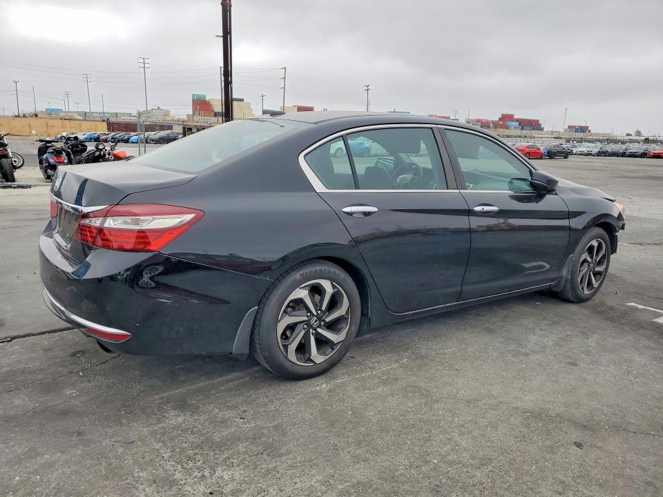 56169506 :رقم المزاد ، 1HGCR2F74GA019059 vin ، 2016 Honda Accord مزاد بيع