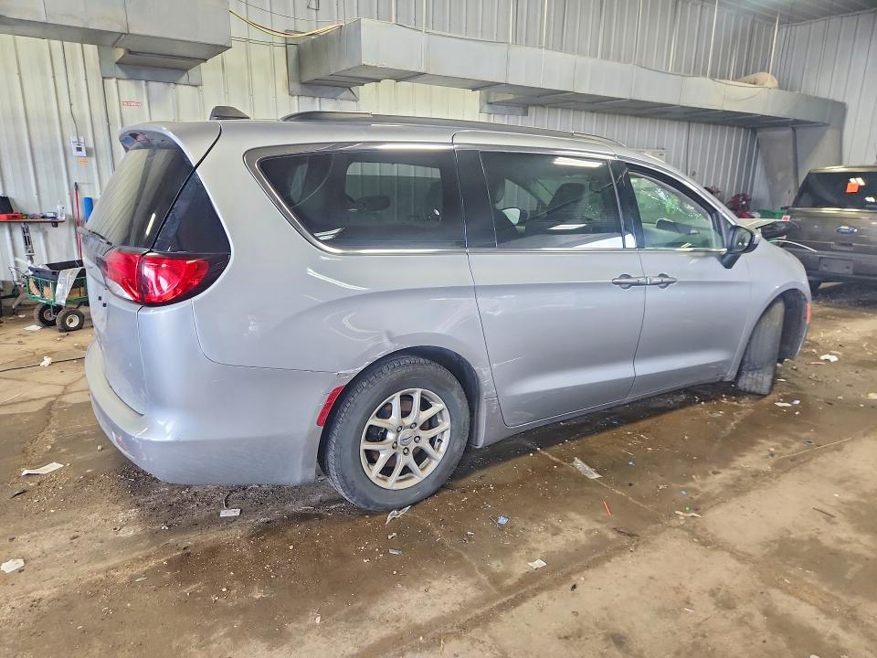 59059426 :رقم المزاد ، 2C4RC1DG0MR521100 vin ، 2021 Chrysler Voyager مزاد بيع