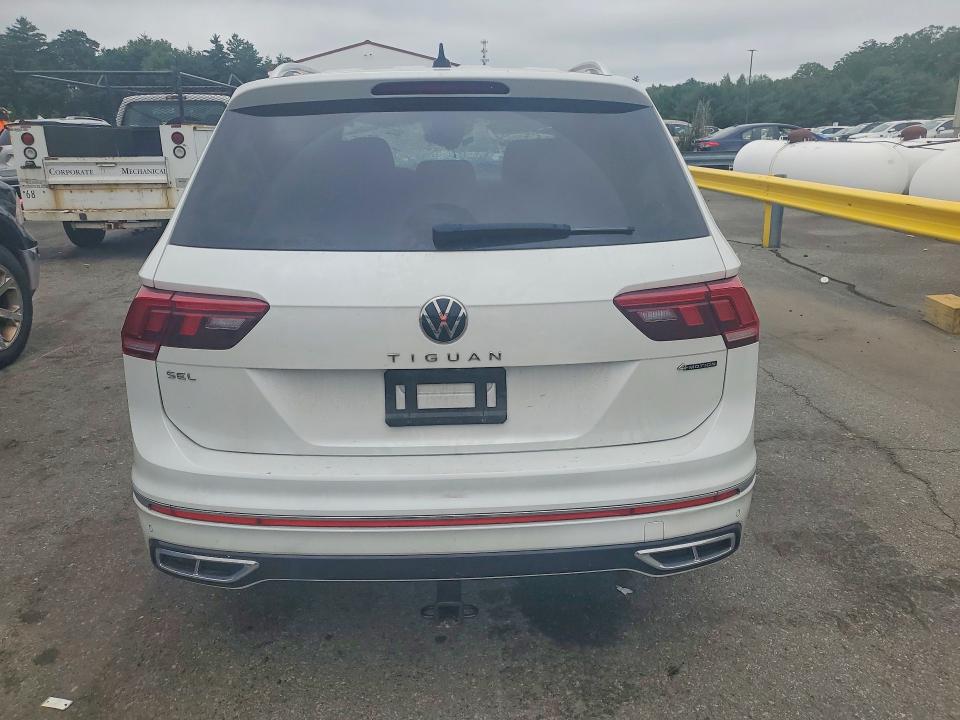 57670236 :رقم المزاد ، 3VV4B7AX6PM035022 vin ، 2023 Volkswagen Tiguan مزاد بيع