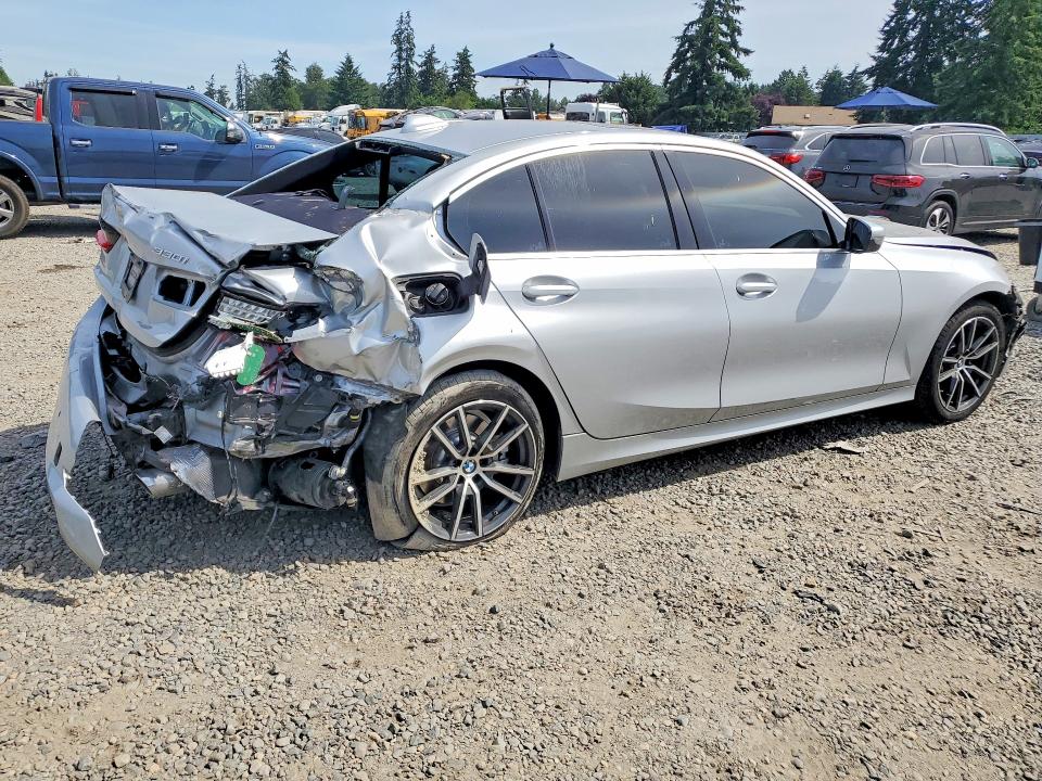 57092236 :رقم المزاد ، WBA5R1C02LFH80114 vin ، 2020 Bmw 330i مزاد بيع