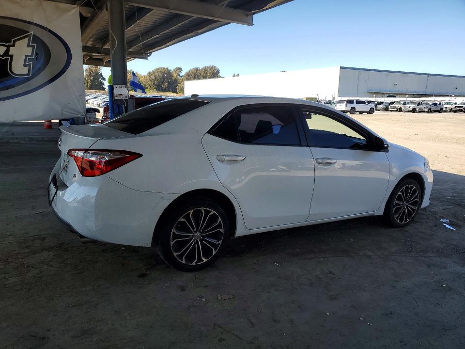 56304736 :رقم المزاد ، 5YFBURHE6EP072917 vin ، 2014 Toyota Corolla مزاد بيع