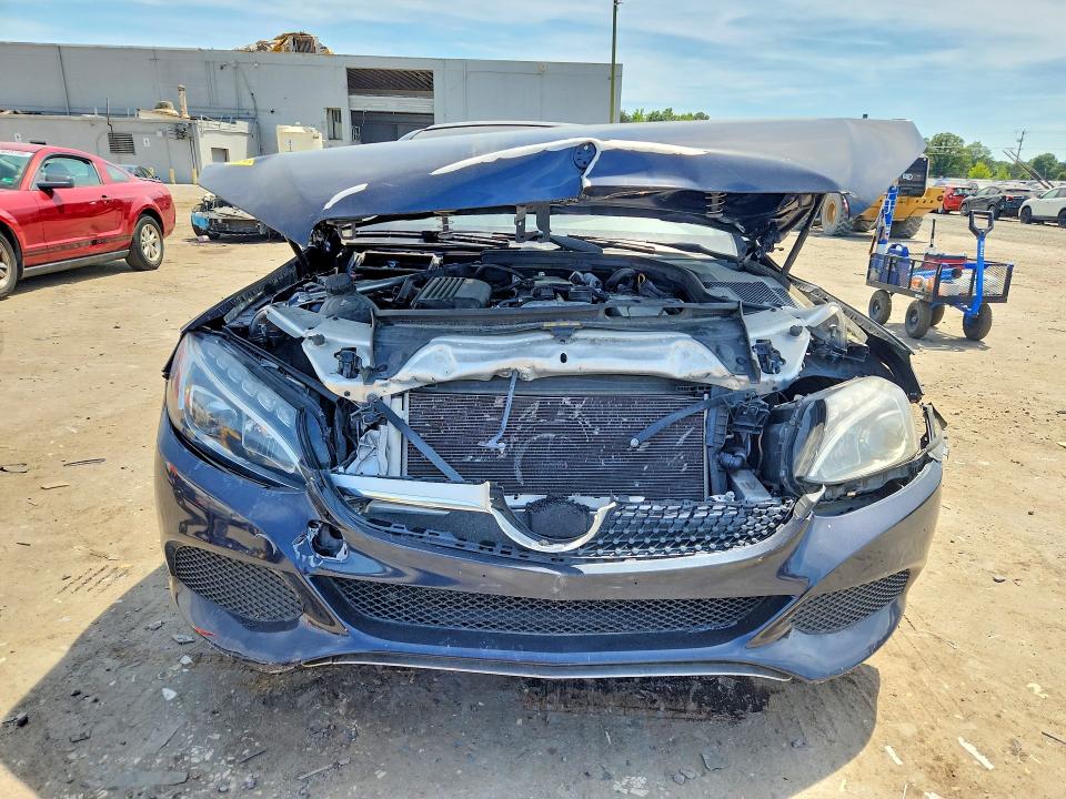 Продажа на аукционе авто 2017 Mercedes-benz C, vin: WDDWJ4KB8HF526663, номер лота: 56155726