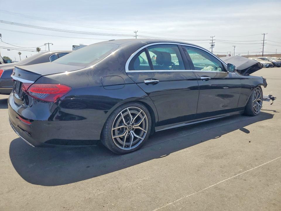 2021 Mercedes-benz E მანქანა იყიდება აუქციონზე, vin: W1KZF8DB7MA887182, აუქციონის ნომერი: 56610406
