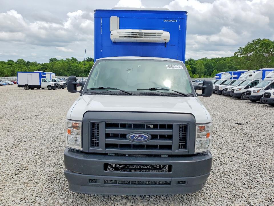 55607926 :رقم المزاد ، 1FDWE3FN7RDD00782 vin ، 2024 Ford E350 مزاد بيع