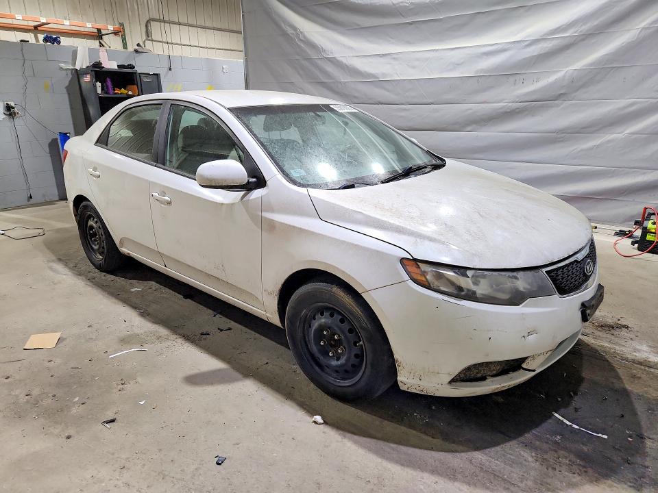2011 Kia Forte მანქანა იყიდება აუქციონზე, vin: KNAFT4A28B5382936, აუქციონის ნომერი: 55919926