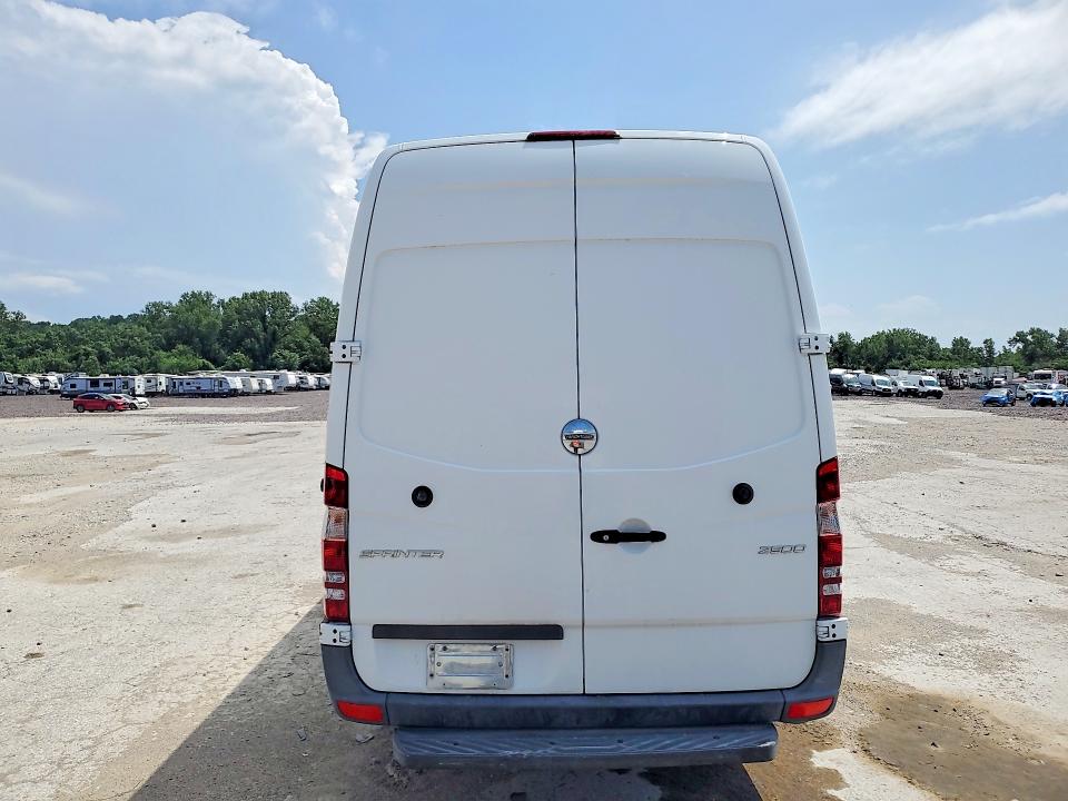 2017 Freightliner Sprinter მანქანა იყიდება აუქციონზე, vin: WDYPE8CD5HP520568, აუქციონის ნომერი: 56792426