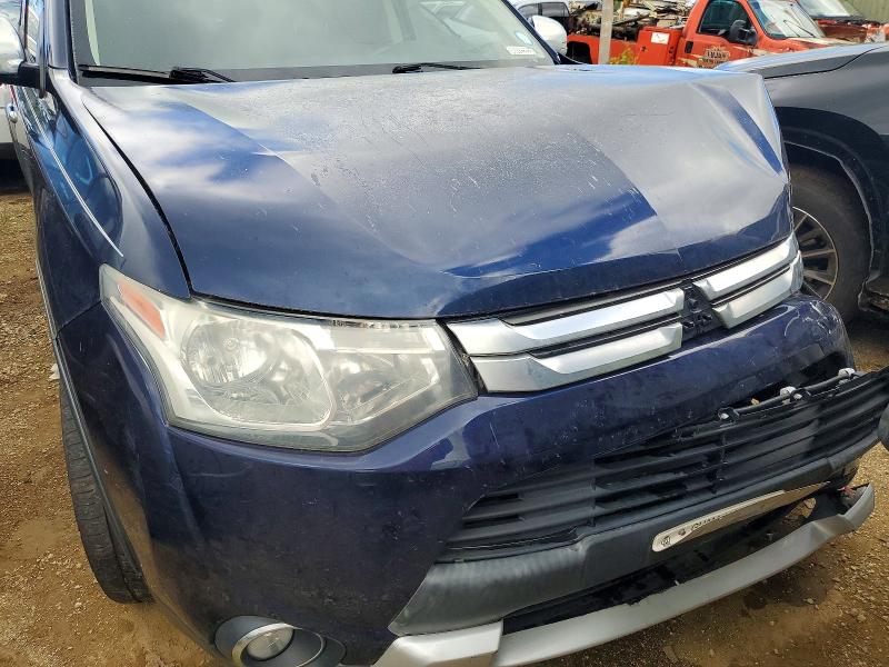 2015 Mitsubishi Outlander მანქანა იყიდება აუქციონზე, vin: JA4AD3A33FZ000821, აუქციონის ნომერი: 50118026