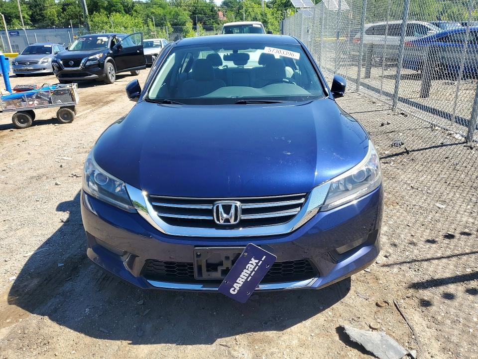 57303396 :رقم المزاد ، 1HGCR2F78FA138876 vin ، 2015 Honda Accord مزاد بيع