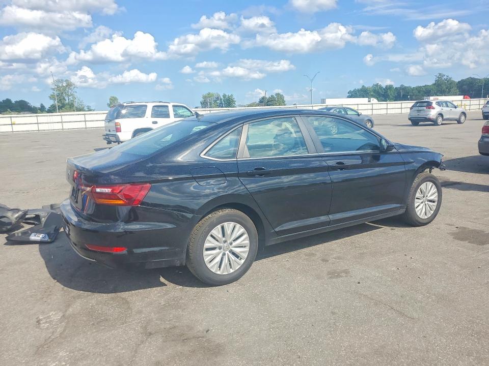 57805206 :رقم المزاد ، 3VWCB7BU2KM256878 vin ، 2019 Volkswagen Jetta مزاد بيع
