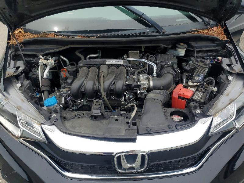 56805806 :رقم المزاد ، 3HGGK5H4XKM705385 vin ، 2019 Honda Fit مزاد بيع