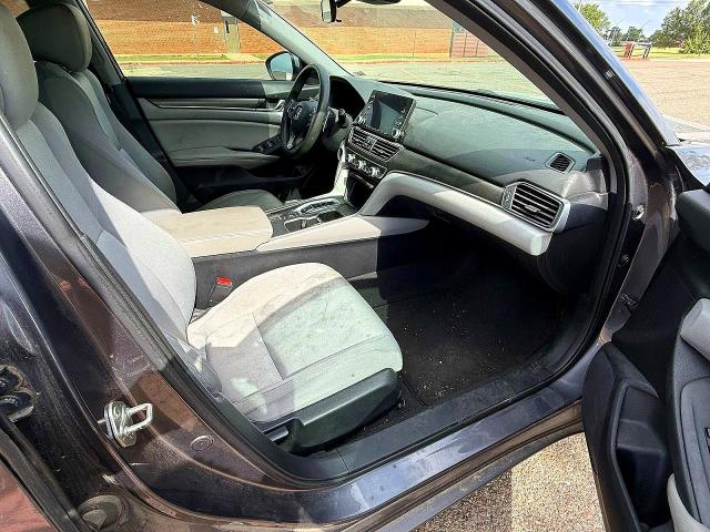 Продажа на аукционе авто 2019 Honda Accord, vin: 1HGCV3F1XKA002546, номер лота: 58505846