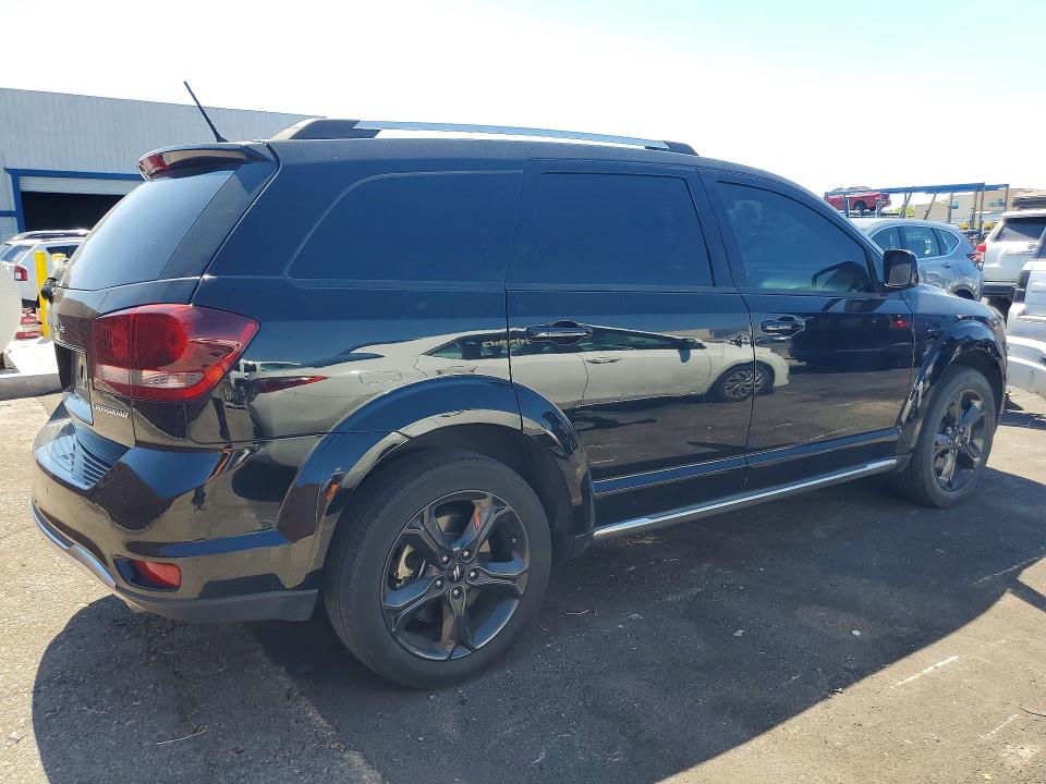 57576786 :رقم المزاد ، 3C4PDCGG6JT252069 vin ، 2018 Dodge Journey مزاد بيع
