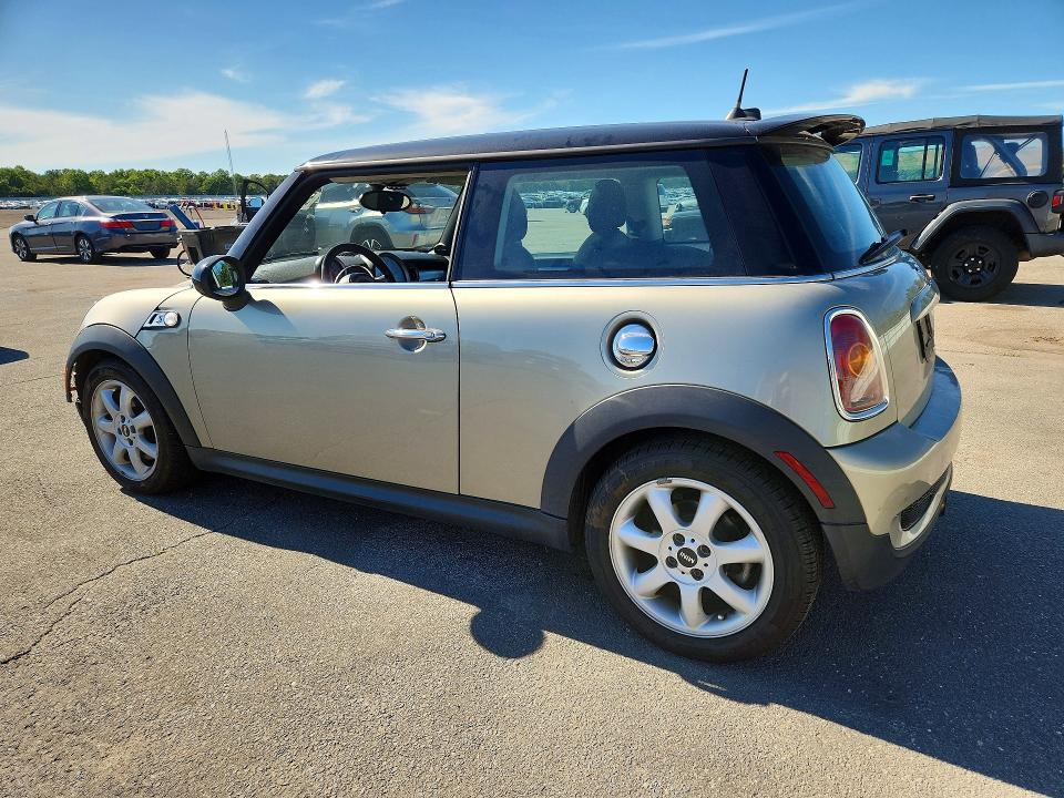2008 Mini Cooper მანქანა იყიდება აუქციონზე, vin: WMWMF73598TT90233, აუქციონის ნომერი: 57595266