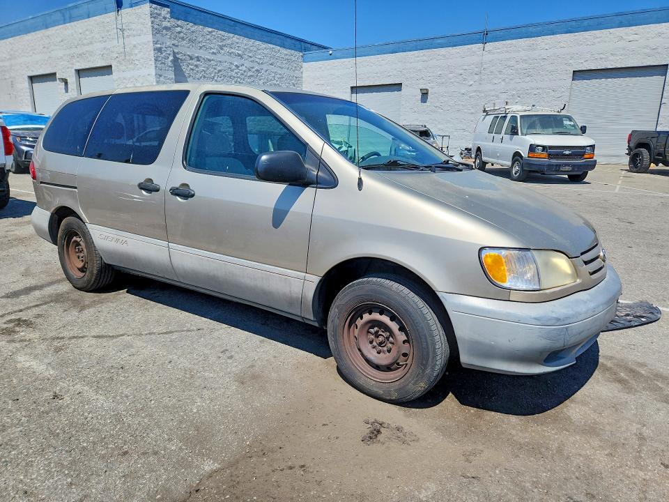 57889316 :رقم المزاد ، 4T3ZF19C41U357123 vin ، 2001 Toyota Sienna مزاد بيع