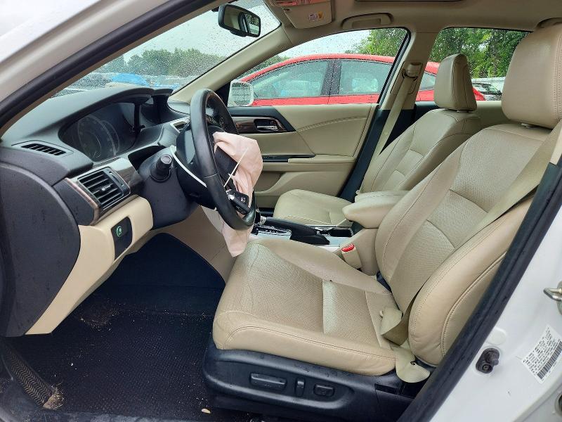 58649926 :رقم المزاد ، 1HGCR3F82HA001630 vin ، 2017 Honda Accord مزاد بيع